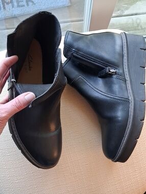 Clarks Collection Ankle Boots 9.5 Med
